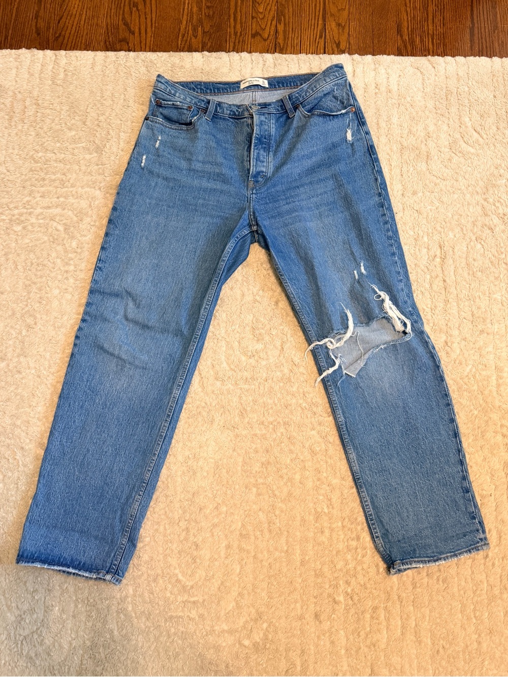 Abercrombie The Dad Rise High Rise Jeans